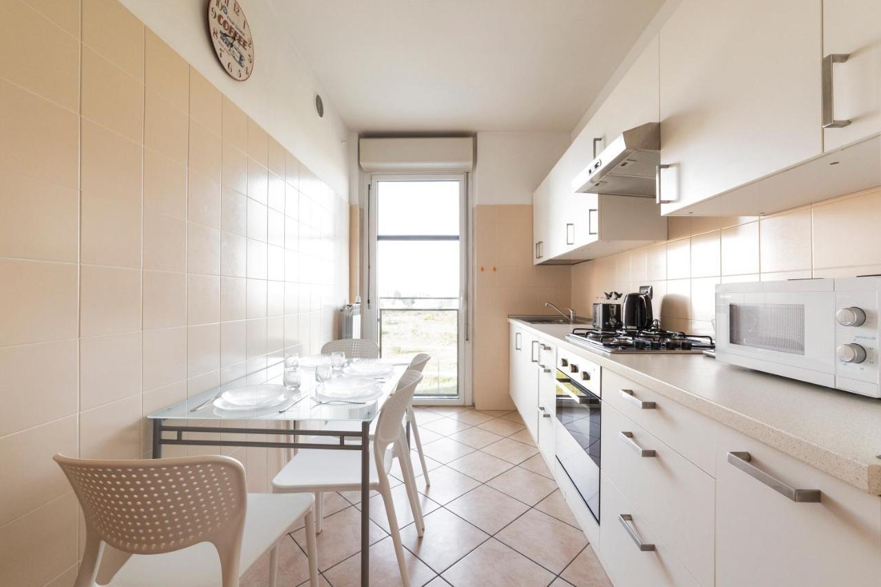 Milano Rogoredo Apt With Terrace! Leilighet Eksteriør bilde