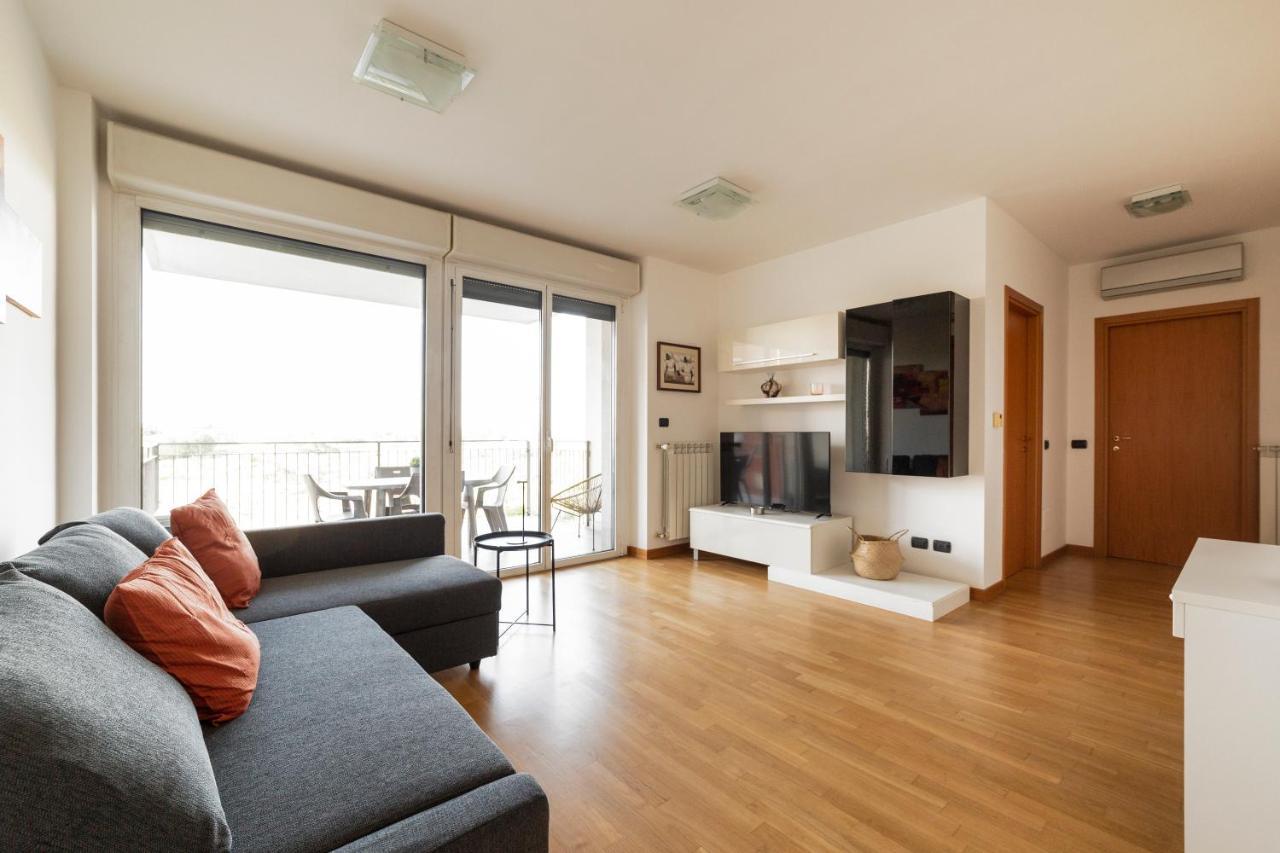 Milano Rogoredo Apt With Terrace! Leilighet Eksteriør bilde